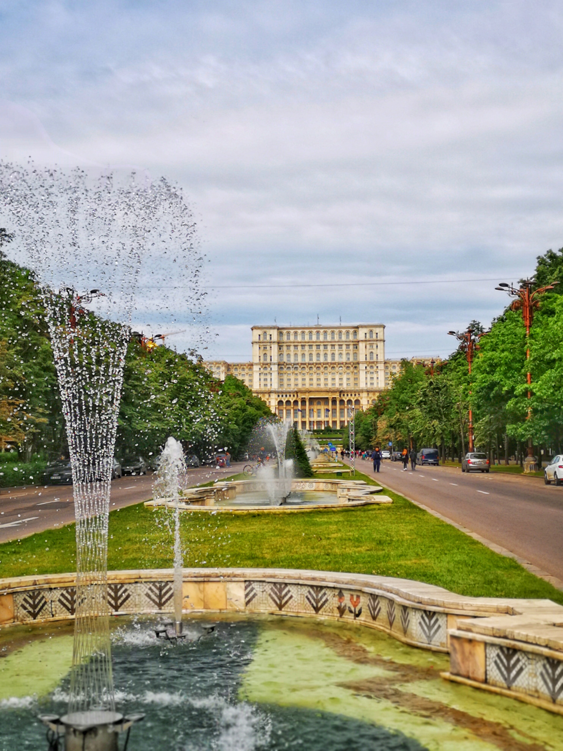 la pas prin Bucuresti