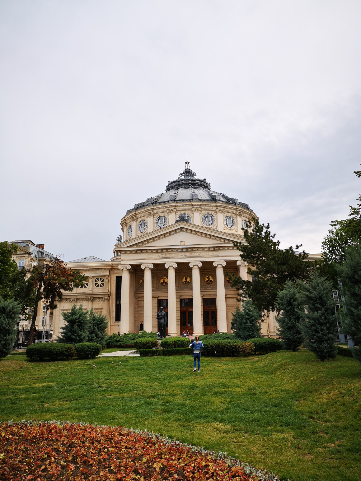 la pas prin Bucuresti