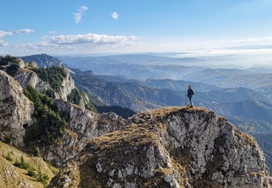 traseu piatra singuratica