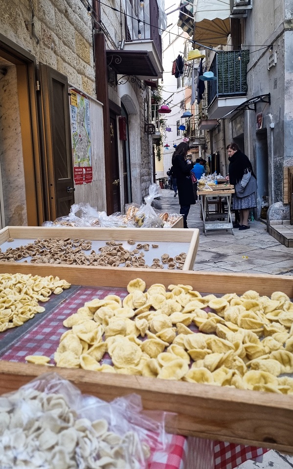 Bari si Matera